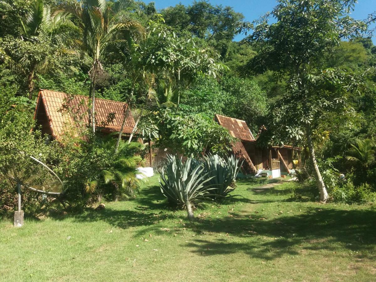 Happy Hammock Eco Beach *